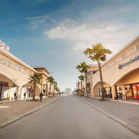 Caesar & Luxury شقة *