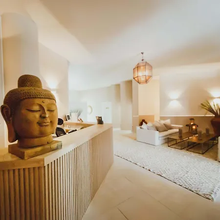 Caesar & Luxury Apartment *