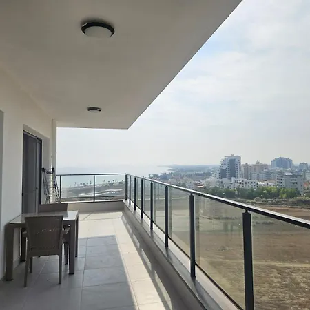 Caesar & Luxury Apartment *
