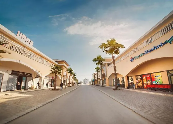 Caesar & Luxury アパート *